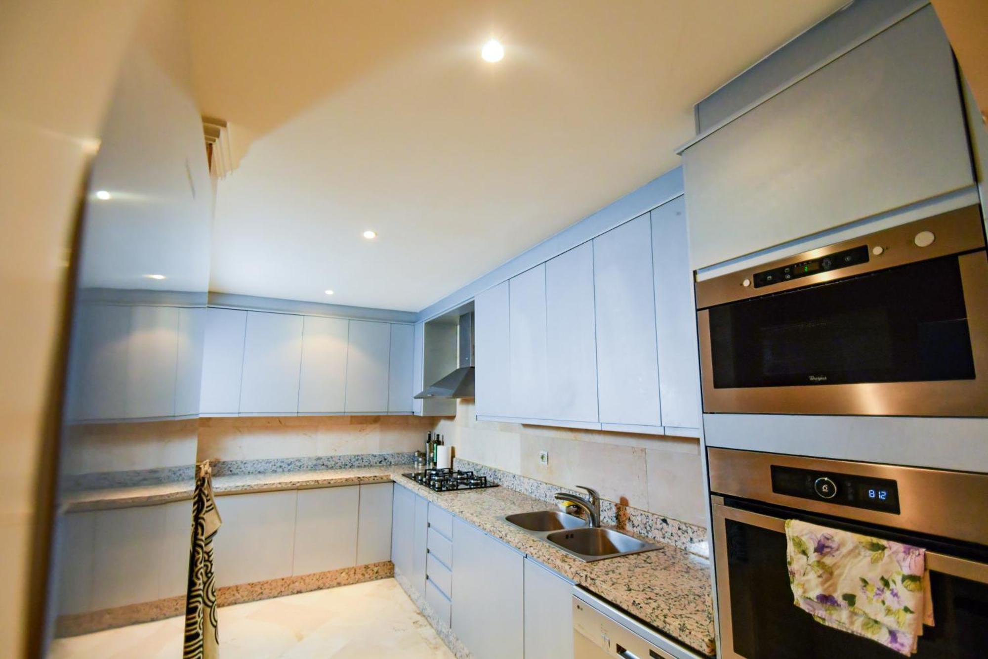 Appartement Haut Standing Gueliz Plaza Маракеш Екстериор снимка