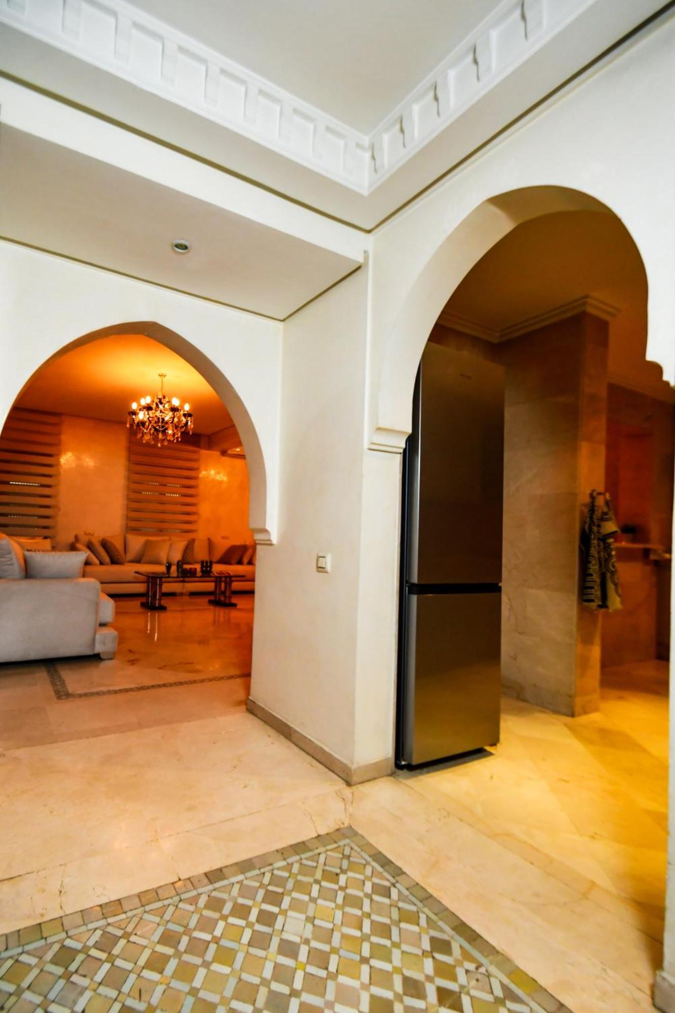 Appartement Haut Standing Gueliz Plaza Маракеш Екстериор снимка